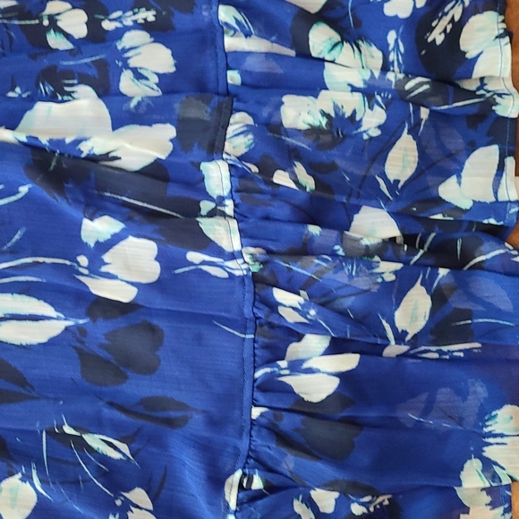 🌸Host Pick🌸 Calvin Klein Blue Floral Halter neck Midi Print Dress - Picture 10 of 14